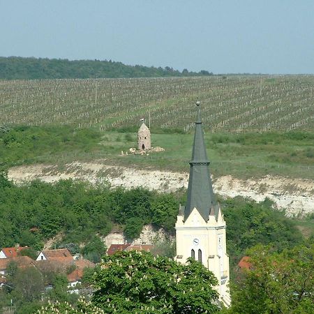 Nyerges Lovasudvar Cserepfalu Exterior photo